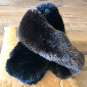 DENA New York Faux Fur neck wrap 30”x5”